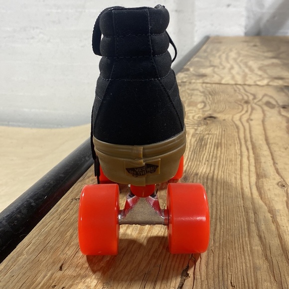 Custom Vans Roller Skates Mens 7.5/Women’s 9.0 - Picture 3 of 6